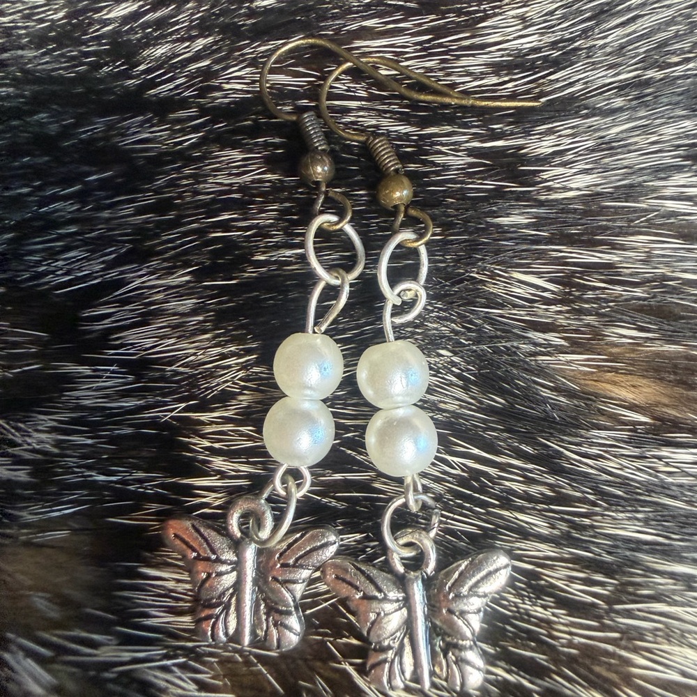 Elegant Silver and Pearl Butterfly Earrings